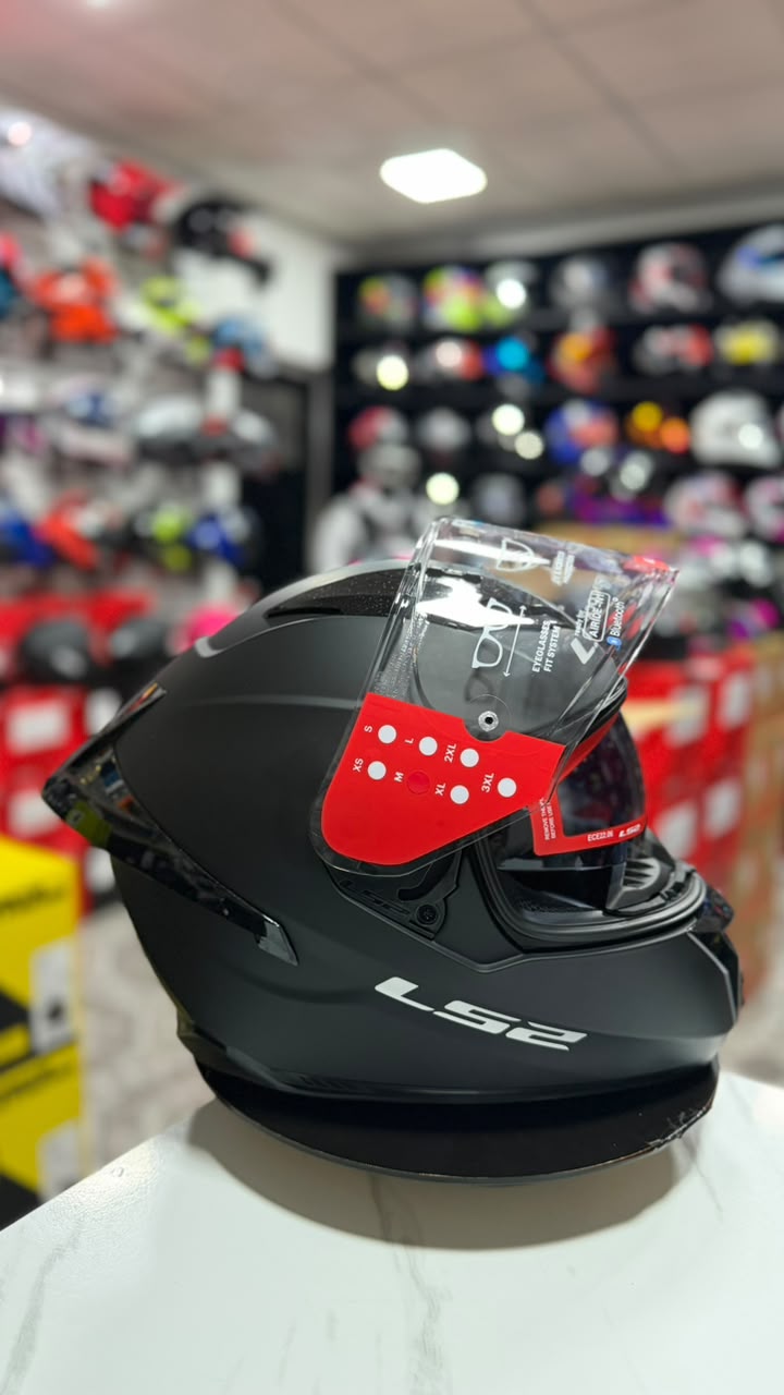 LS2 FUSION SOLID BLACK MATT - Imagen 3